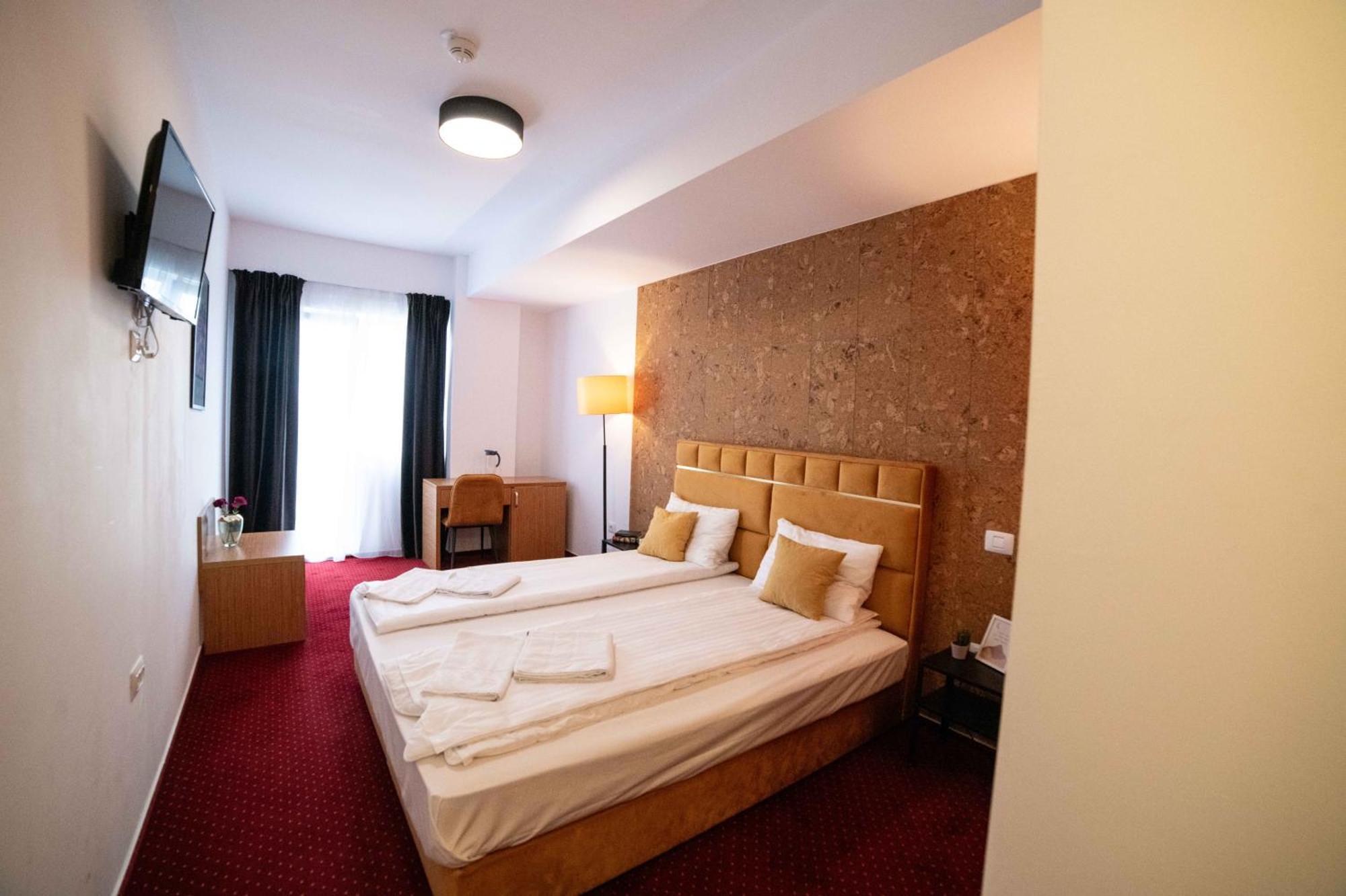 Апарт готель Bucharest Airport Accomodation Отопень Екстер'єр фото